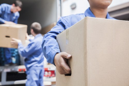 Removal truck hire for home moving in Ilford